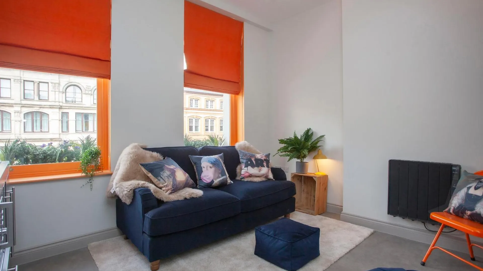 Higgihaus St Marys Apts Front Cardiff Daire